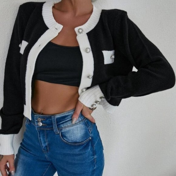 Classic Black Button Detailed Cardigan - Picture 5 of 9